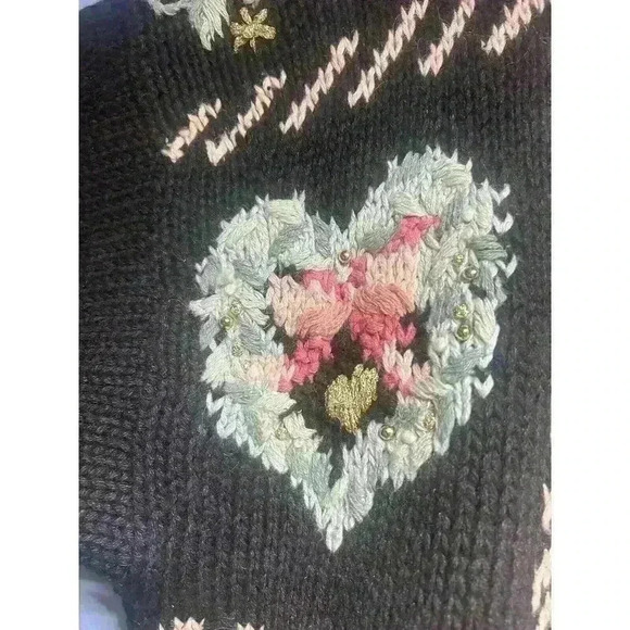 VTG 90s Kathie Lee Black Sweater Heart Embroidered Hand Knit cottagecore Small - Picture 4 of 9